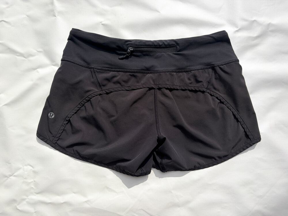 Lululemon Run Times Shorts Size 4 Black 4" inseam. 4 Way Stretch
